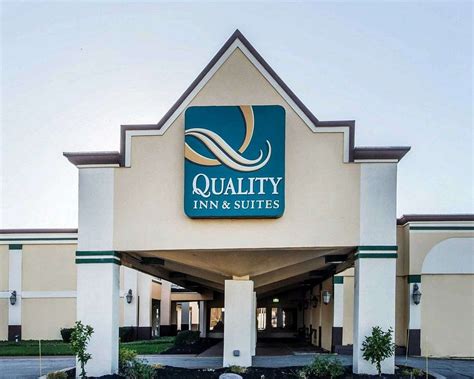 QUALITY INN & CONFERENCE CENTRE .